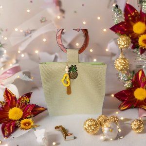 Green tote bag with pineapple patch, new.